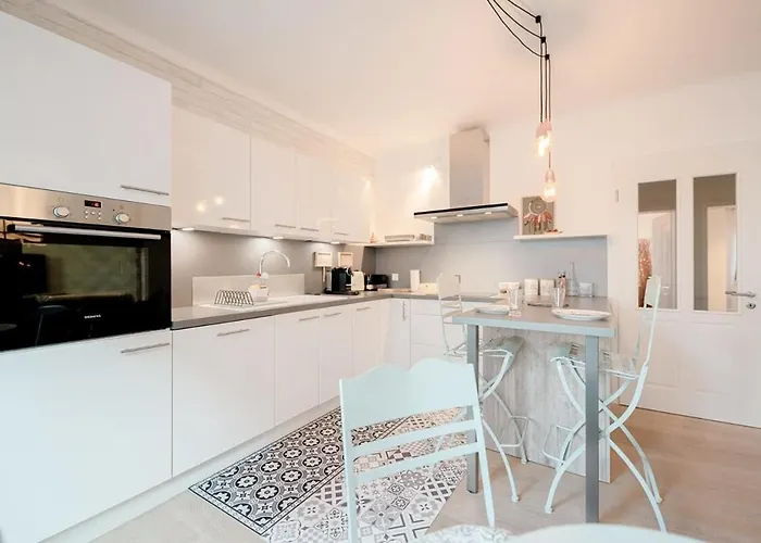 Apartament Stylish 2br In Belair, Walk To & Parc Merl *