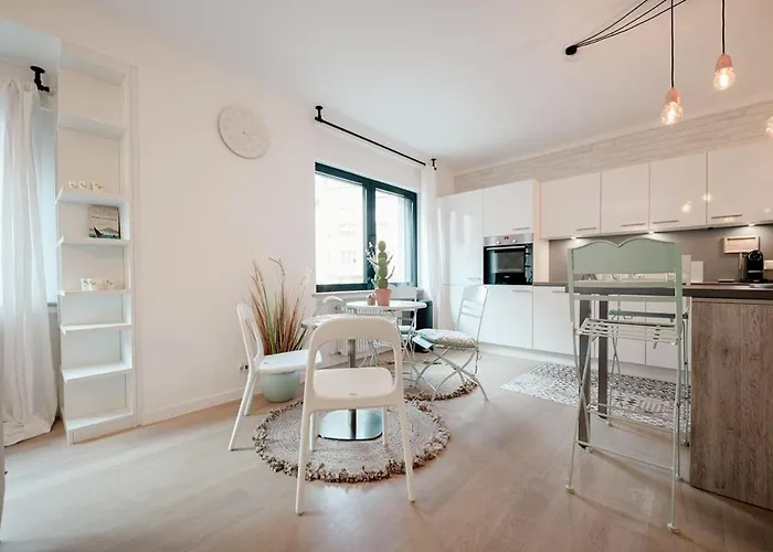 Stylish 2br In Belair, Walk To & Parc Merl Διαμέρισμα *